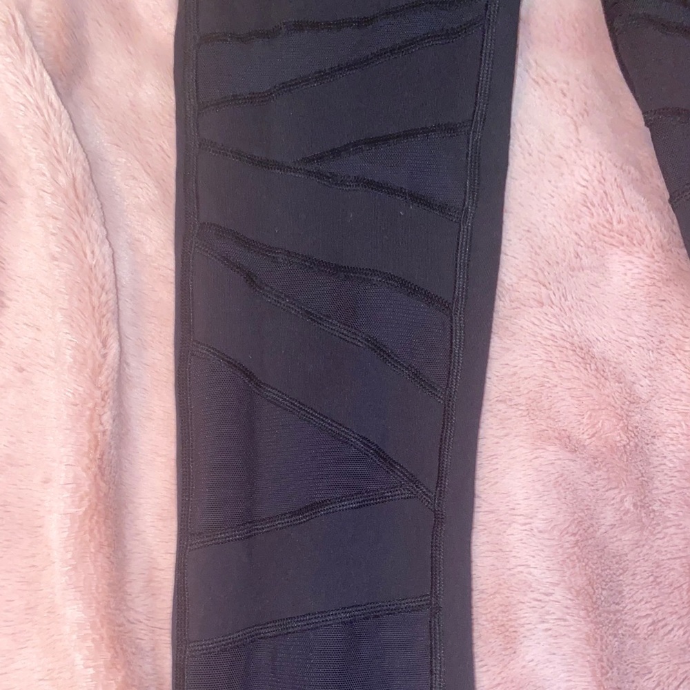 Lululemon Mesh leggings